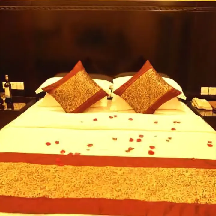 Шанграо: Wuyuan Xingjiang Bay Holiday Hotel