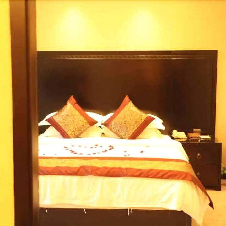 Шанграо: Wuyuan Xingjiang Bay Holiday Hotel