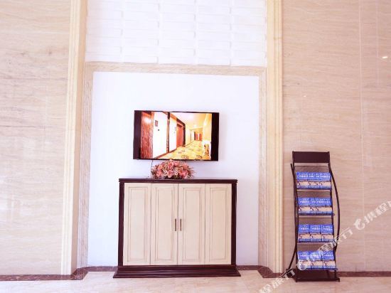 Наньнин: Yili Hotel