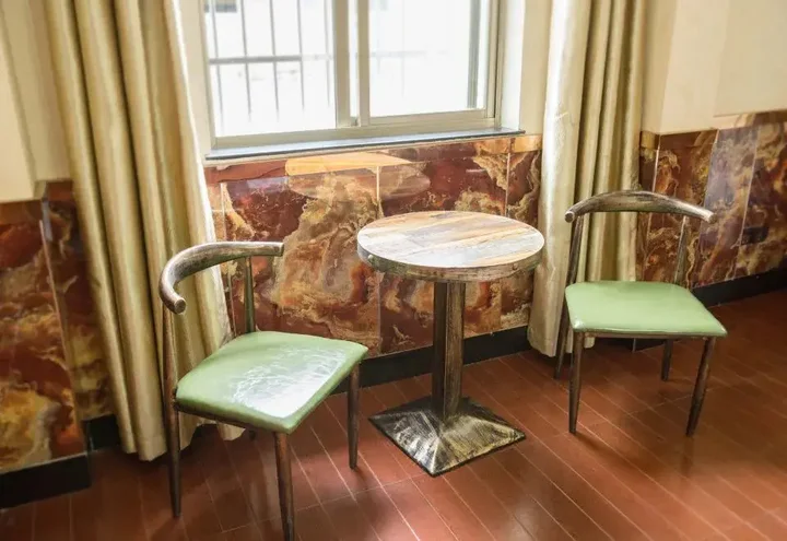 Ханчжоу: Jiushun Business Hotel (Hangzhou Jiubao Bus Terminal)