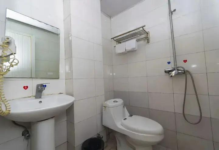 Ханчжоу: Jiushun Business Hotel (Hangzhou Jiubao Bus Terminal)