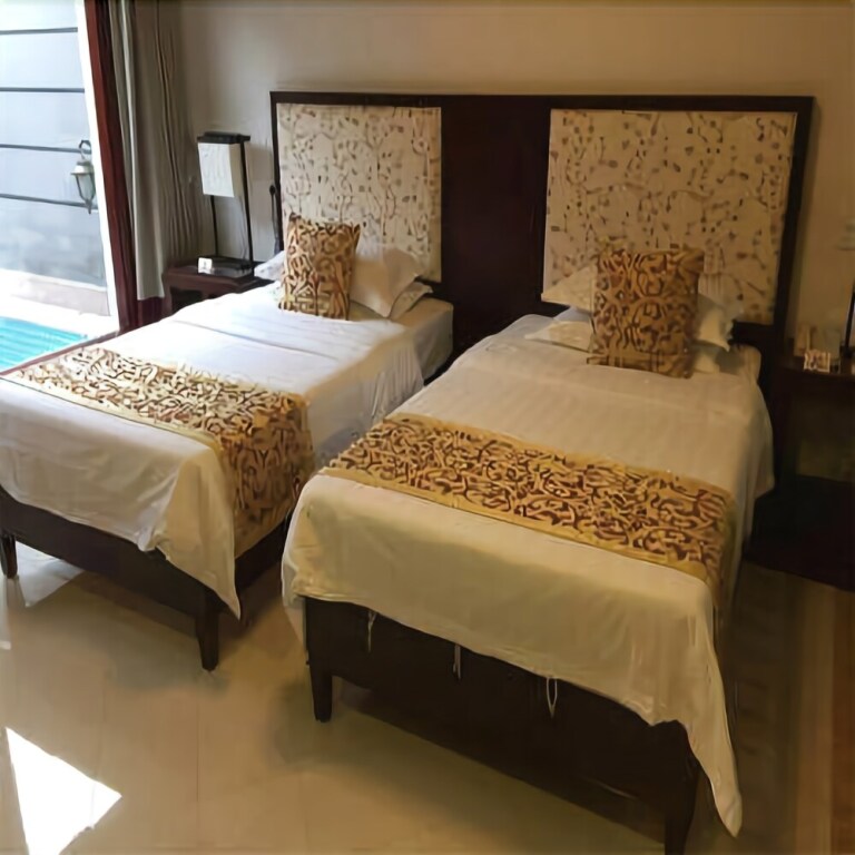 Чжэнчжоу: Zhengzhou Huanghegu Hot Spring Hotel
