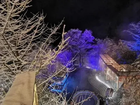 Лешан: Qiliping Hot Spring Hotel