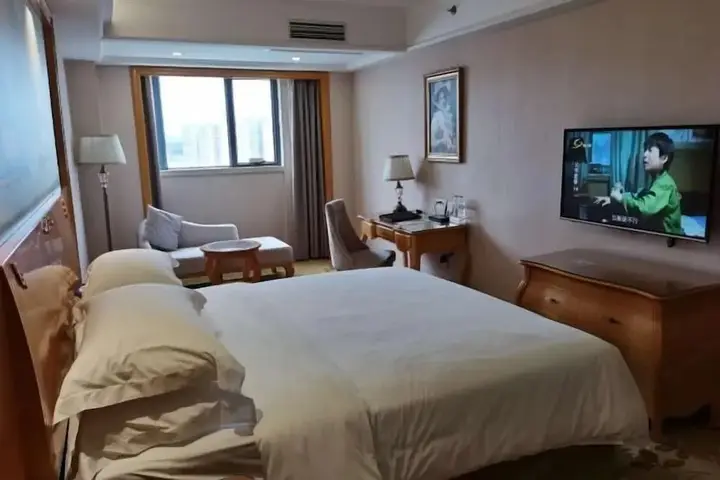Гуйлинь: Venus Royal Hotel (Guilin Airport)