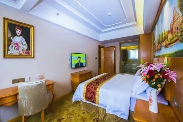 Гуйлинь: Venus Royal Hotel (Guilin Airport)