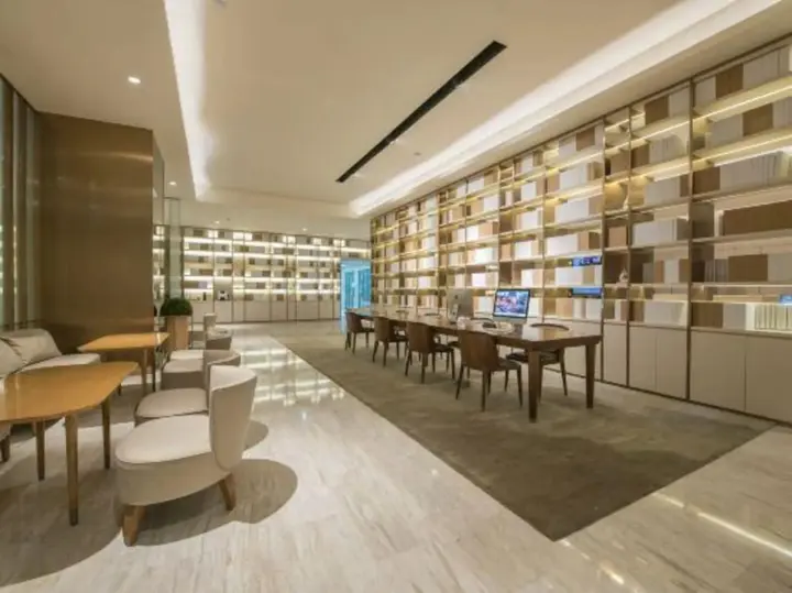 Чэнду: JI Hotel (Chengdu Tianfu Square)