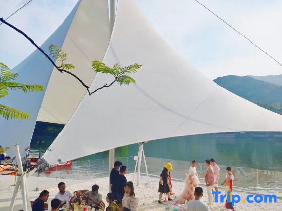 Чунцин: Sky & Sea Resort