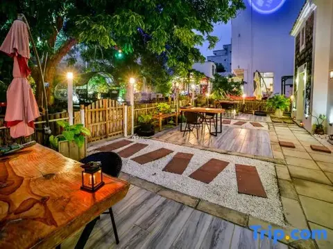 Бэйхай: Weizhou Island Right Bank Travel Residence