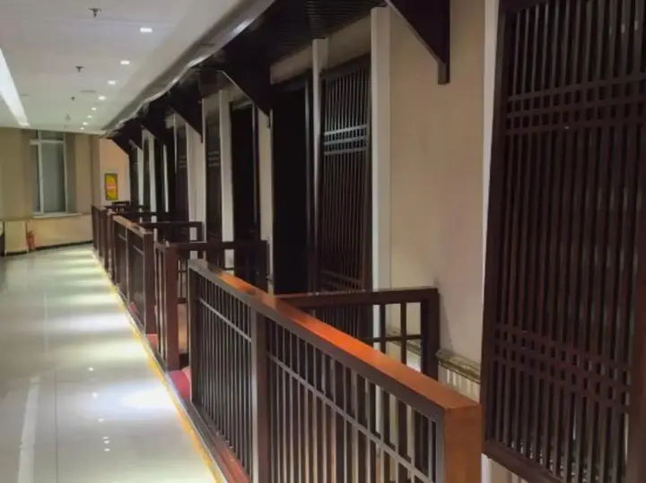 Харбин: Henghe Chuntian Holiday Hotel