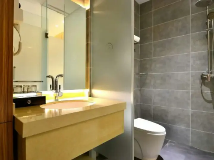 Харбин: Henghe Chuntian Holiday Hotel