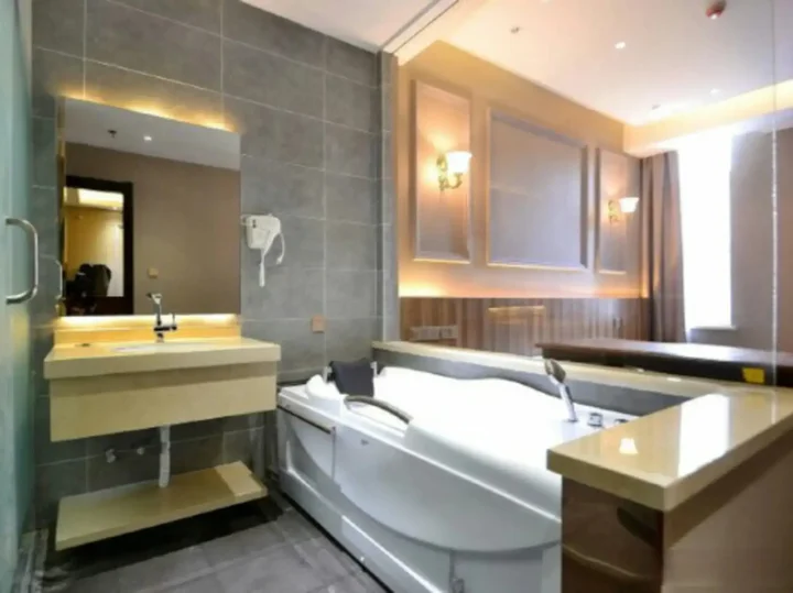 Харбин: Henghe Chuntian Holiday Hotel