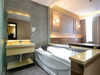 Харбин: Henghe Chuntian Holiday Hotel