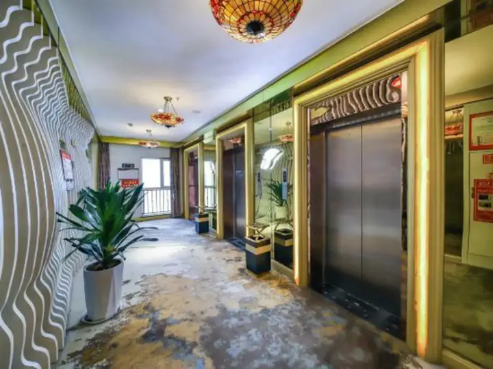 Синьсян: Minos Hotel