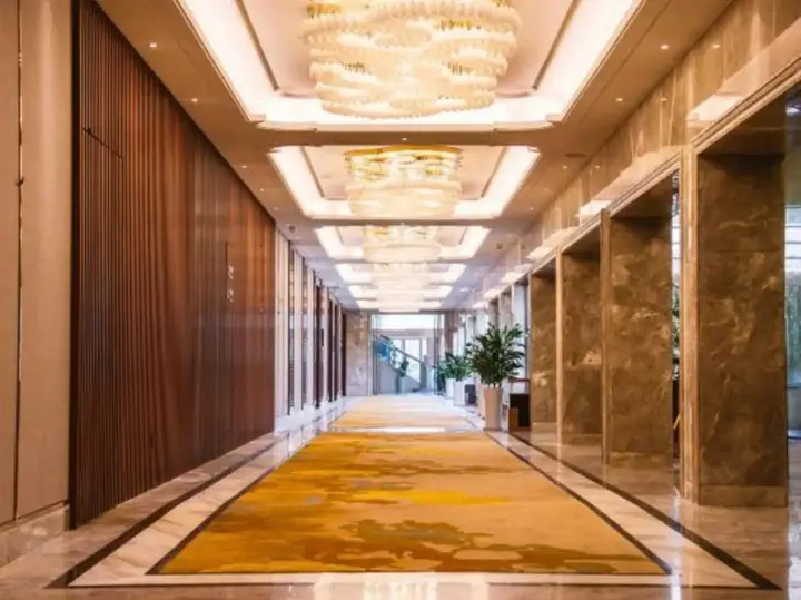Хуайань: Huaian State Guest House