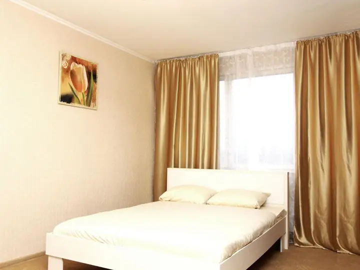 ApartLux (АпартЛюкс) на Вернадского 91 корп. 3 — фото 1