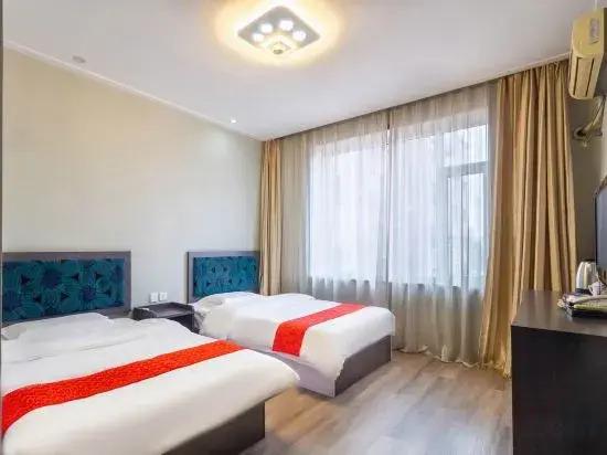 Сыпин: Xinsanqi Hotel