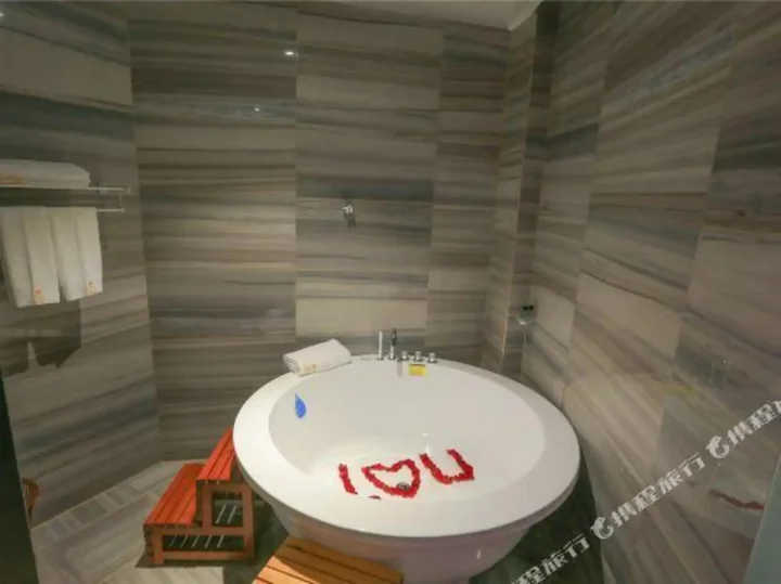 Хуаншань: Weilisi Themed Hotel