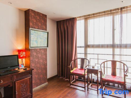 Наньян: Huabao Holiday Hotel