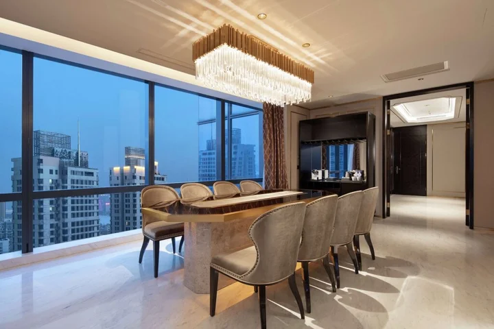 Шэньян: Hilton Shenyang
