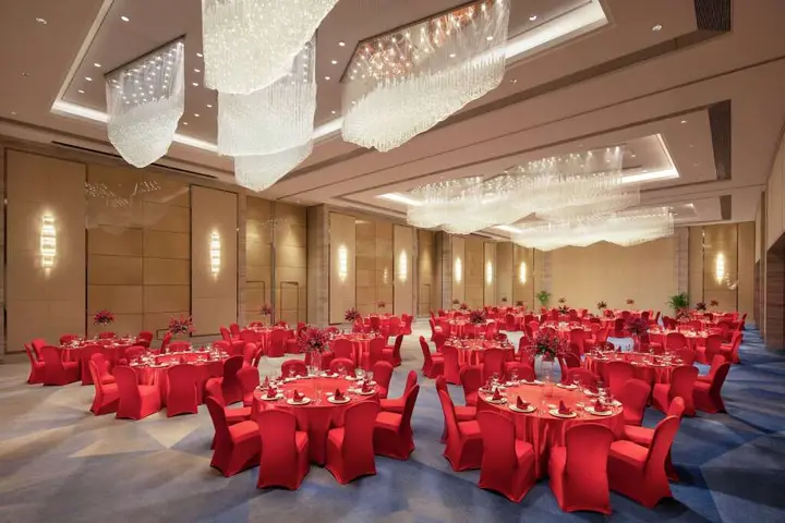 Шэньян: Hilton Shenyang