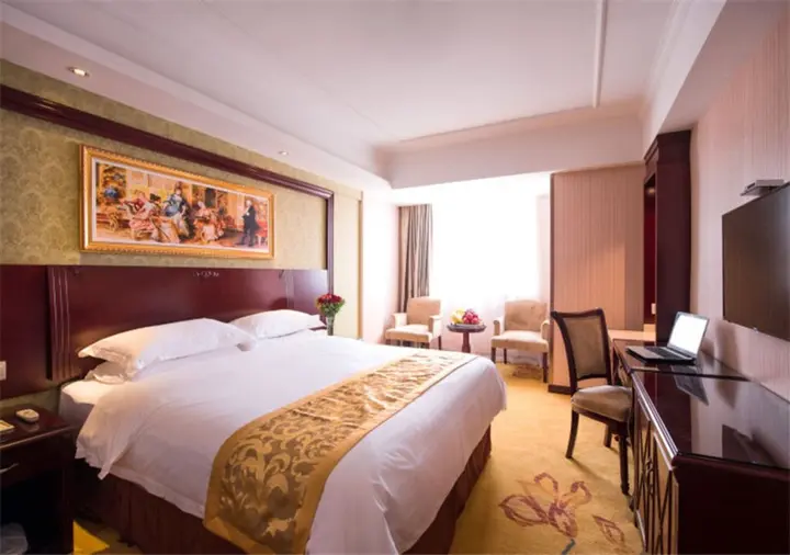 Шанхай: Vienna International Hotel Shanghai Humin Road