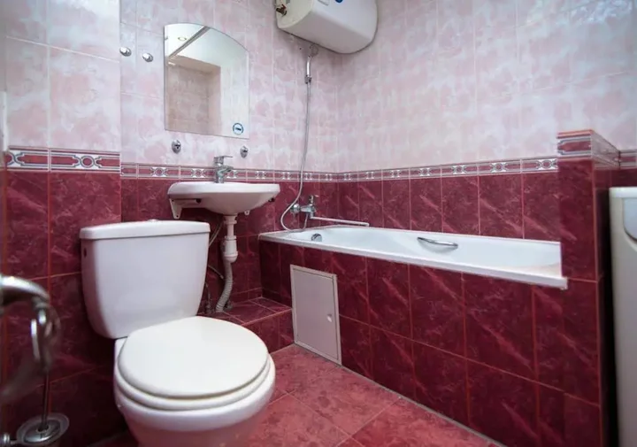 Москва: Apartment at Universitet Metro Station