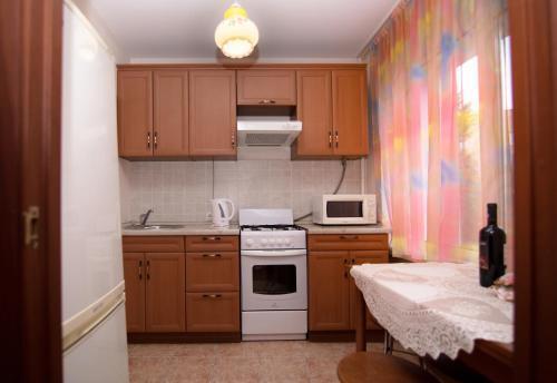 Москва: Apartment at Universitet Metro Station