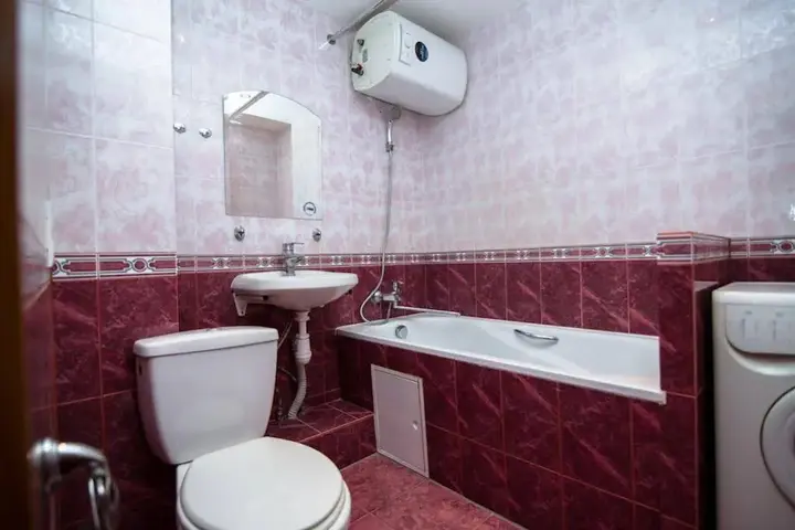 Москва: Apartment at Universitet Metro Station