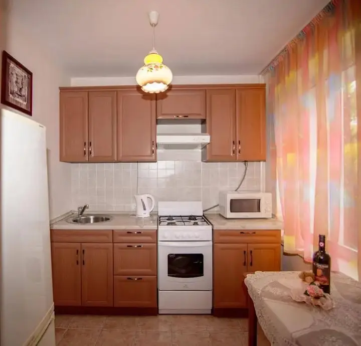 Москва: Apartment at Universitet Metro Station