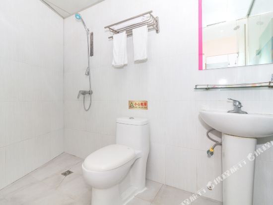 Ухань: HaluoqingHotel