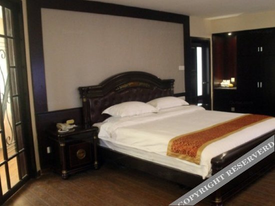 Басуо: Yuntian Hotel