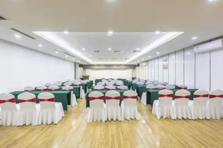 Луань: Starway Hotel Luan Shucheng Saifu
