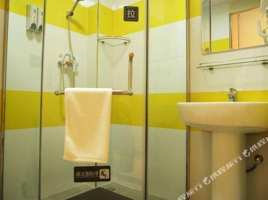 Лянфан: 7 Days Inn (Sanhe Yanjiao Yejin Road)