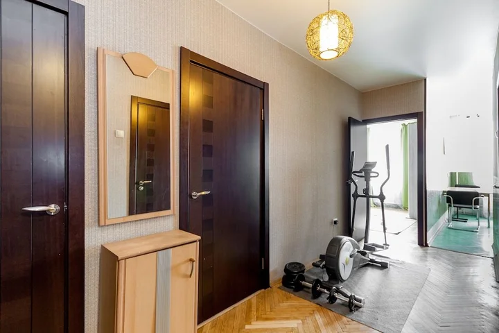 Москва: Apartment Nice Smolenskaya Street