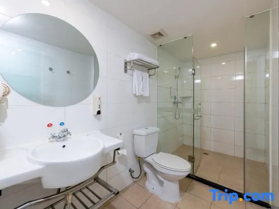 Гуйлинь: Hanting Hotel (Guilin Wayao Wholesale City)