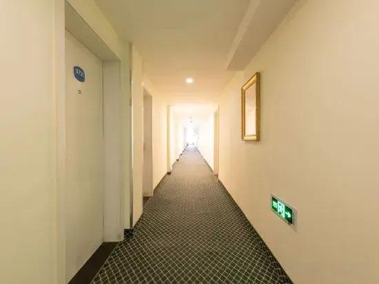 Гуйлинь: Hanting Hotel (Guilin Wayao Wholesale City)