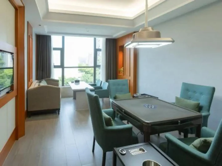 Нинбо: Manhatton · Lijing Hotel