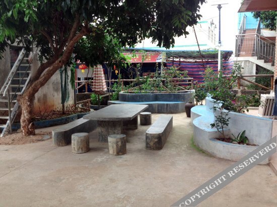 Бэйхай: Weizhou Island Lanhong Inn