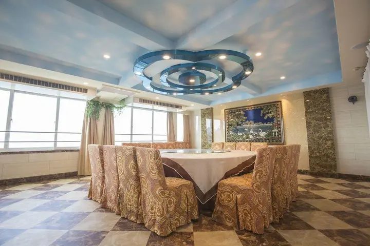Ханчжоу: Qiandaohu Bojue Cruise Hotel
