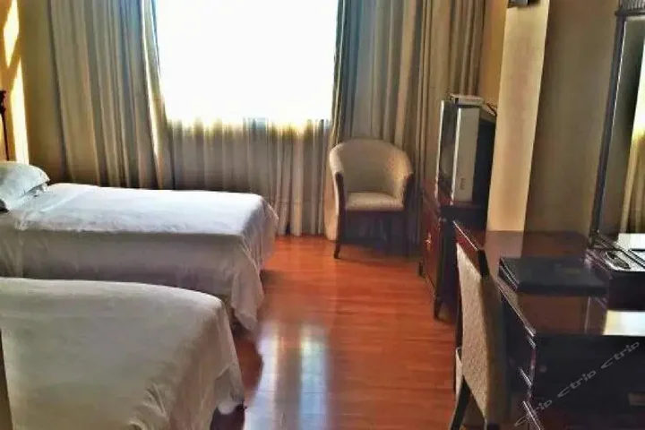 Фошань: Rich Forex Hotel