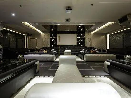 Фошань: Rich Forex Hotel