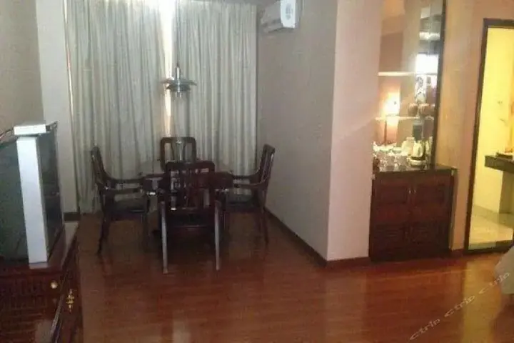 Фошань: Rich Forex Hotel