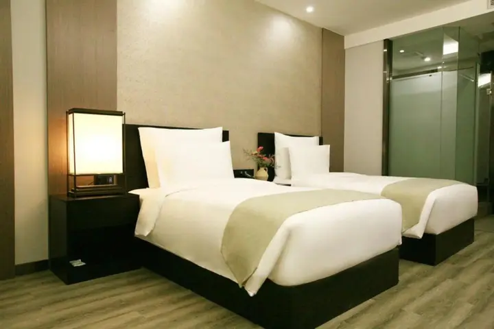 Чунцин: Yilanhai Hotel
