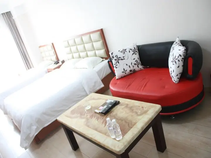 Далянь: Yifan Hotel