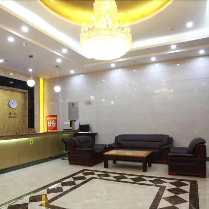 Уху: Super 8 Hotel