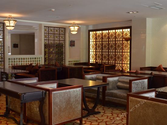 Сунпань: Dagu Glacier Hotel