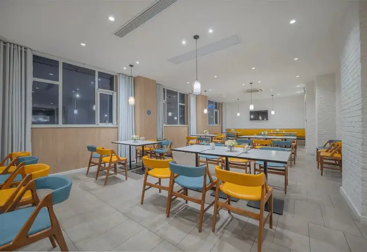 Яньчэн: HanTing Premium Hotel (Yancheng Wanda Plaza Xihuan Road)