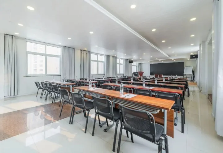 Яньчэн: HanTing Premium Hotel (Yancheng Wanda Plaza Xihuan Road)