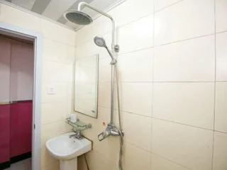 Ханчжоу: Gulou Holiday Inn