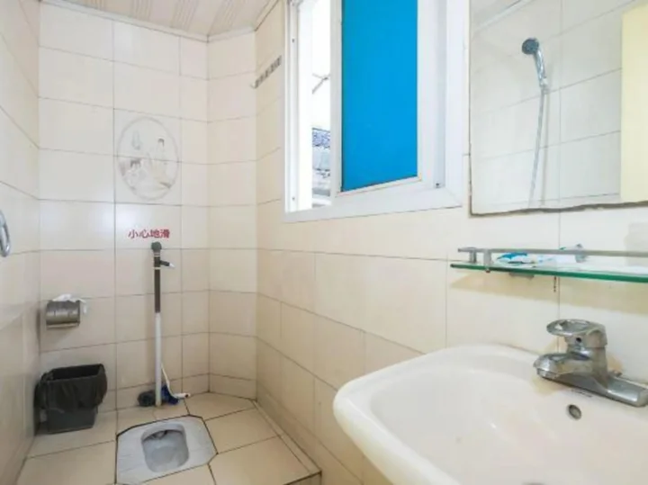 Ханчжоу: Gulou Holiday Inn